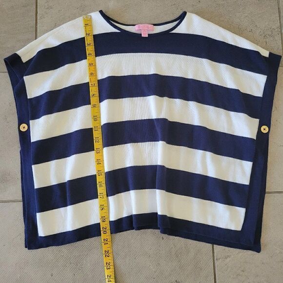 Lilly Pulitzer Girls Hayley Poncho size M (6-7 ) - Picture 7 of 8